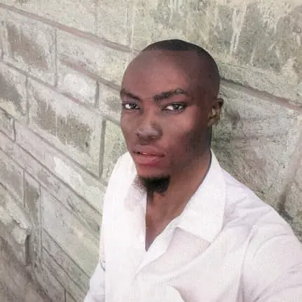 Alex Mairura (Liquidad Aleki)